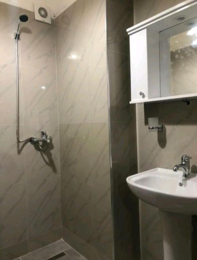 MiziriGuestHouse Gjirokastër Eksteriør billede