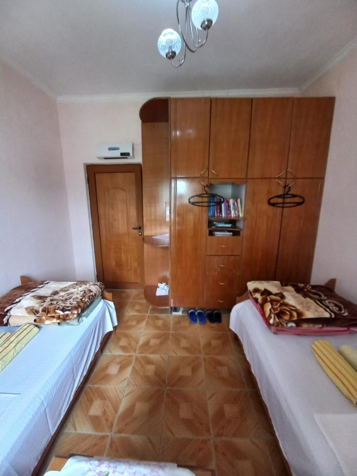 MiziriGuestHouse Gjirokastër Eksteriør billede
